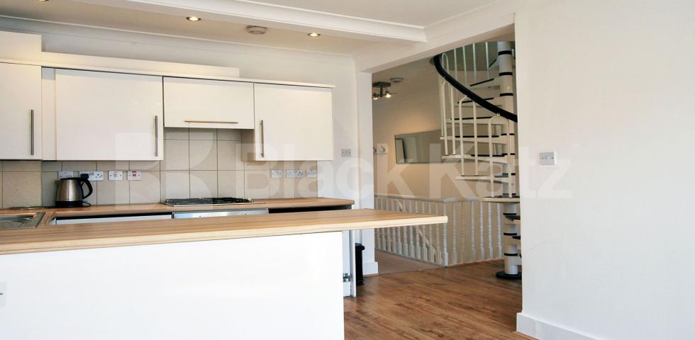 			New Instruction!, 2 Bedroom, 1 bath, 1 reception Flat			 Fairfax Road , Haringey / Crouch End